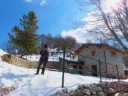 MONTE SUCHELLO (1541 m), fiorito in basso , innevato in alto, da Costa Serina il 19 marzo 2026  - FOTOGALLERY